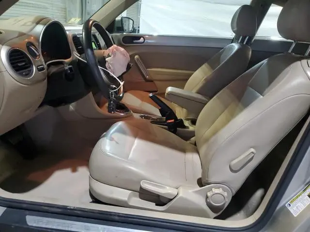 2013 VOLKSWAGEN BEETLE   