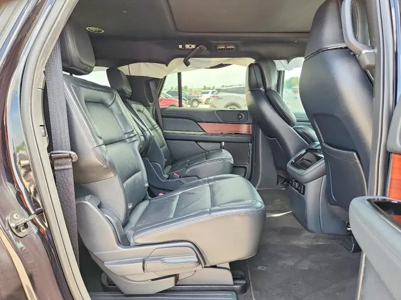 2022 LINCOLN NAVIGATOR L RESERVE  