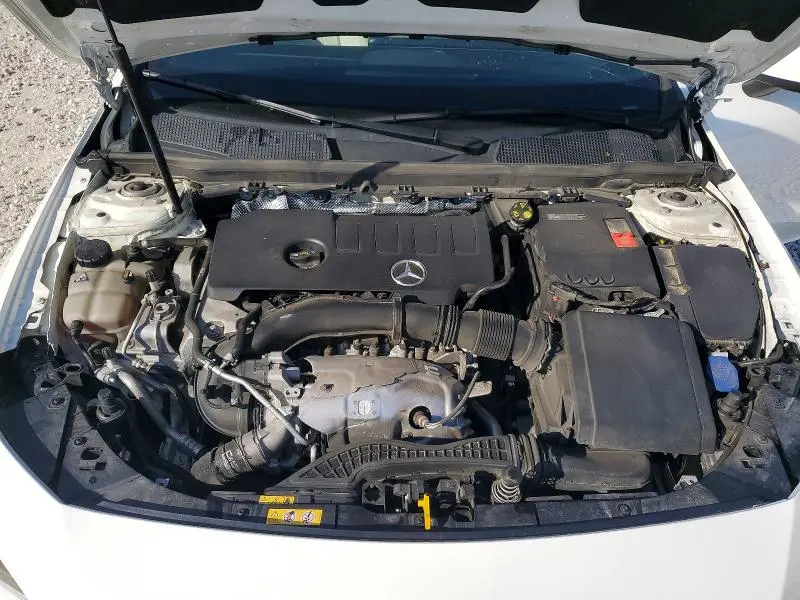 2023 MERCEDES-BENZ CLA 250 4MATIC  