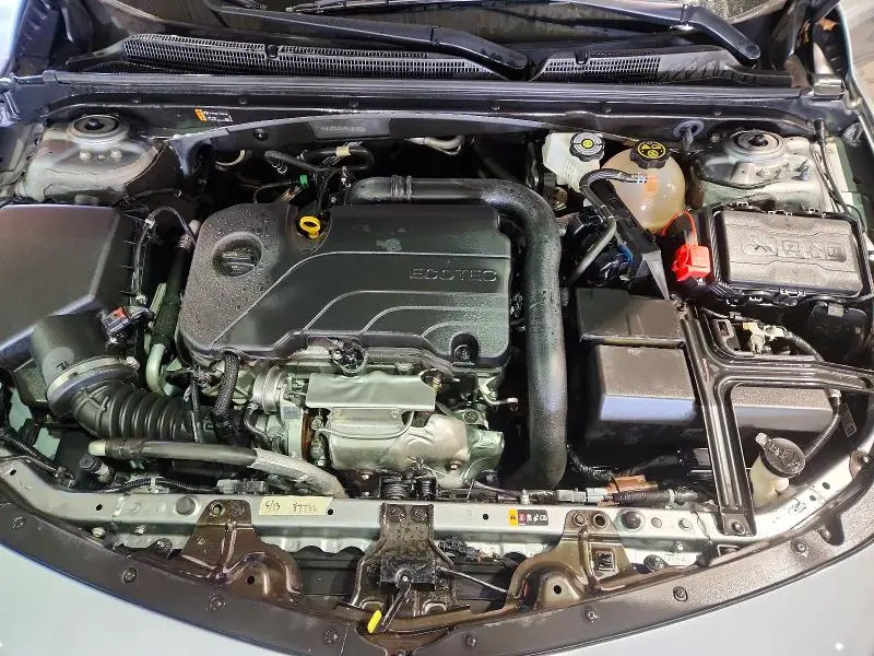 2024 CHEVROLET MALIBU LT  