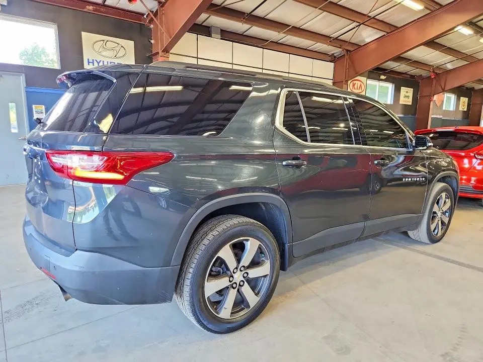 2019 CHEVROLET TRAVERSE LT  