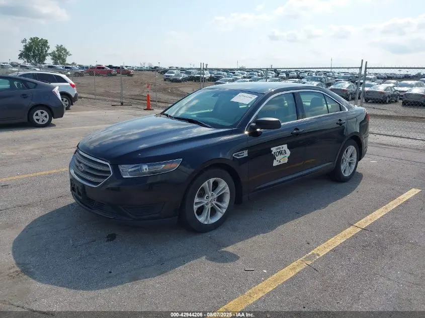 2016 FORD TAURUS SE