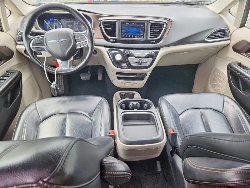 2019 CHRYSLER PACIFICA TOURING L  