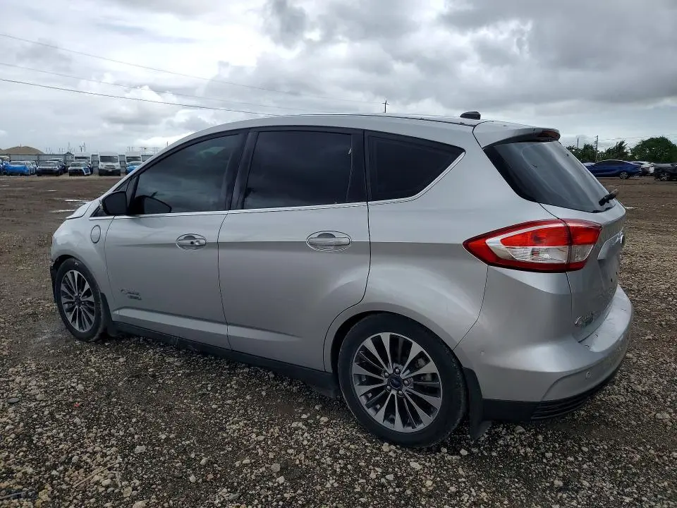 2017 FORD C-MAX TITANIUM  