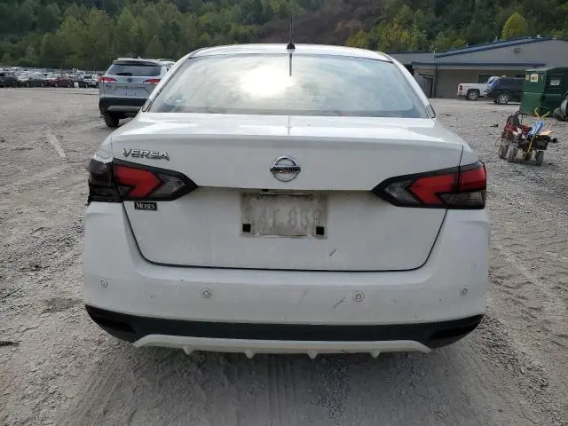 2021 NISSAN VERSA S  