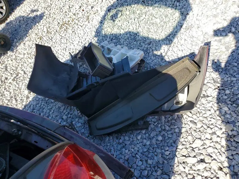 2010 TOYOTA YARIS BASE  