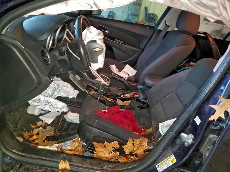 2014 CHEVROLET CRUZE LT  