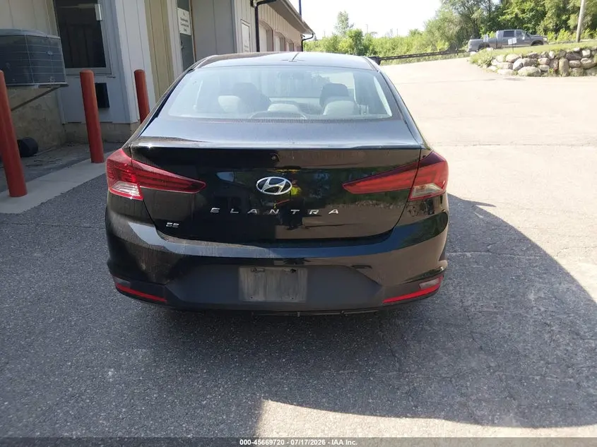 2020 HYUNDAI ELANTRA SE