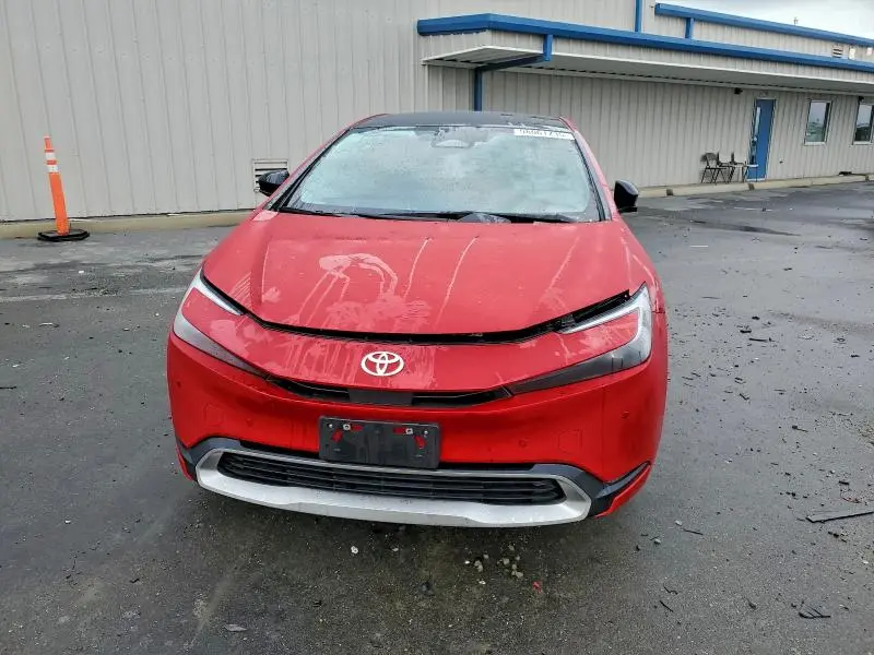 2023 TOYOTA PRIUS PRIME SE  