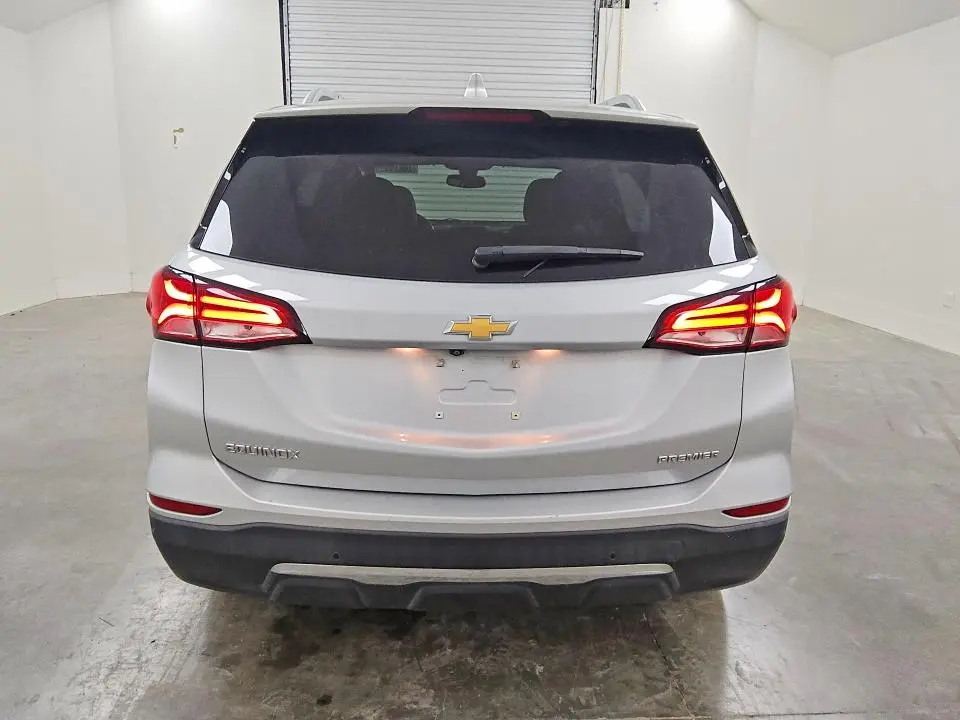 2022 CHEVROLET EQUINOX PREMIER  
