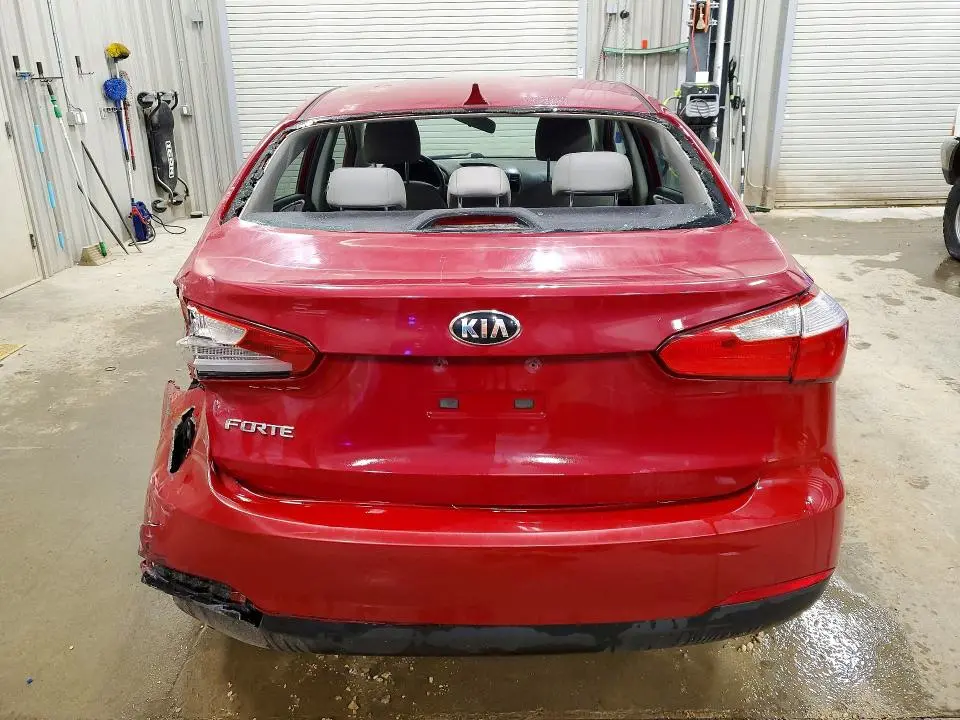 2015 KIA FORTE LX  