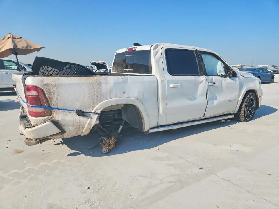 2019 RAM 1500 LARAMIE  