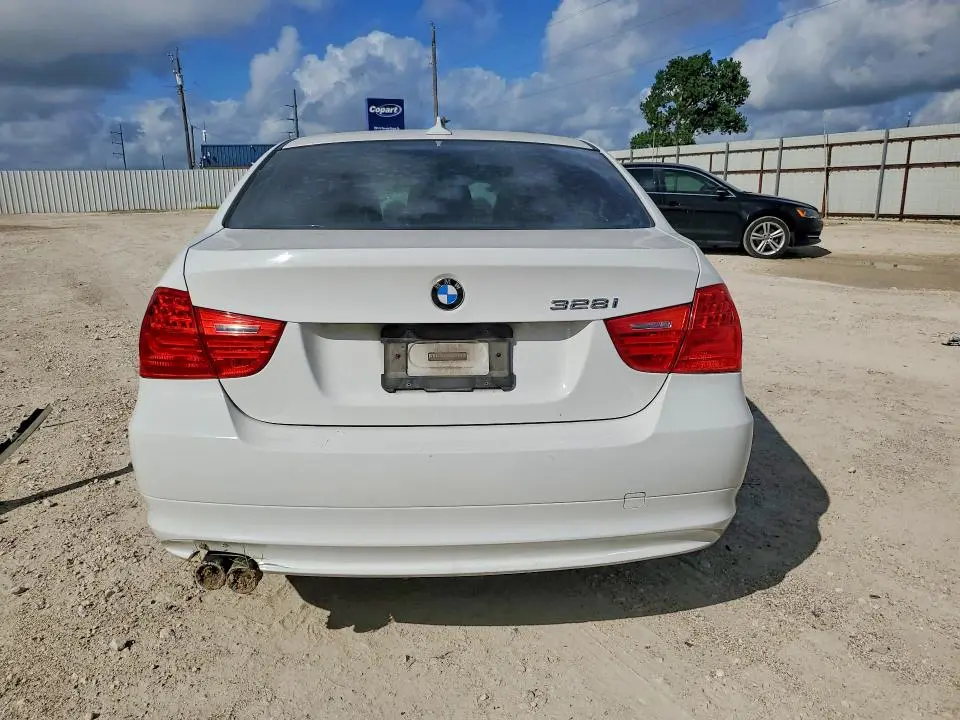 2011 BMW 328 I  