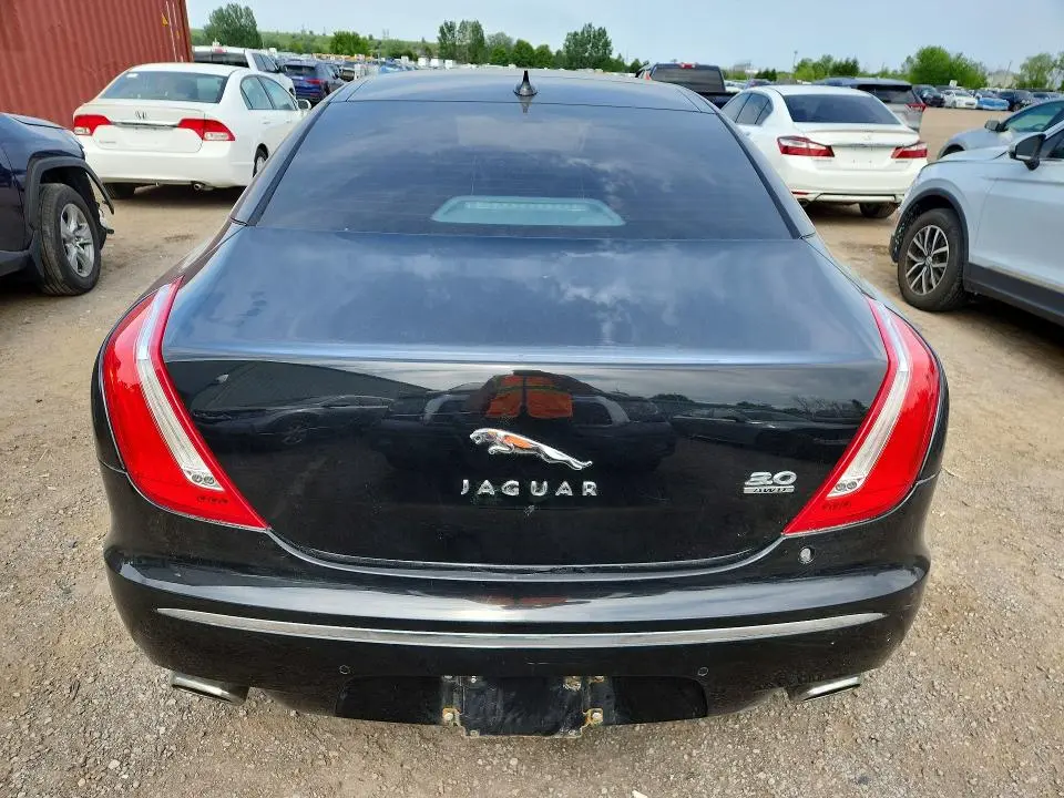 2014 JAGUAR XJL PORTFOLIO  