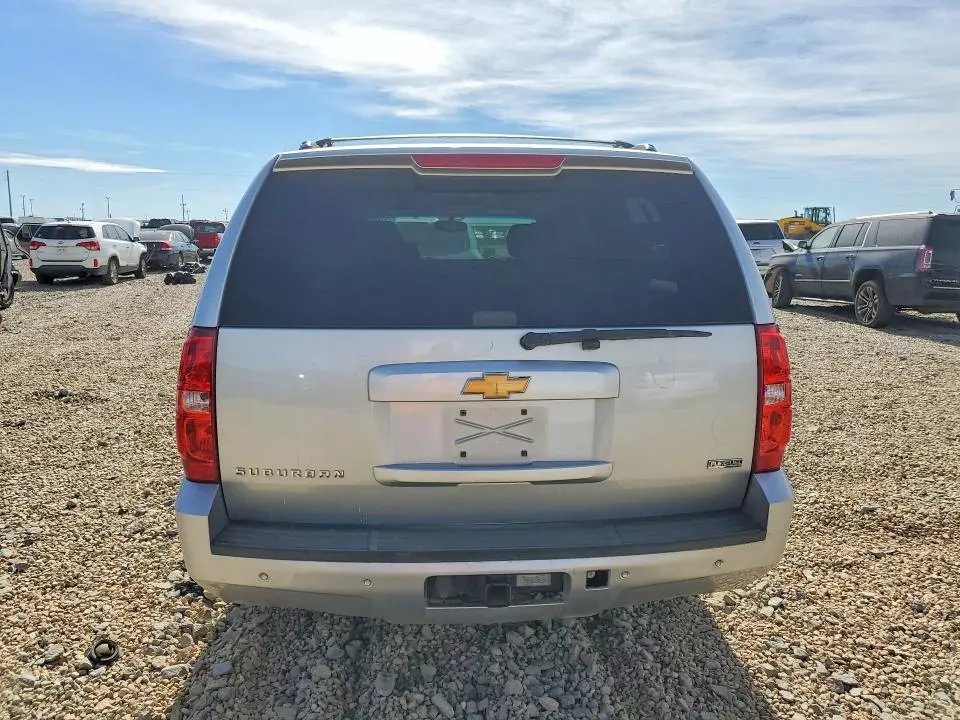 2012 CHEVROLET SUBURBAN K1500 LT  