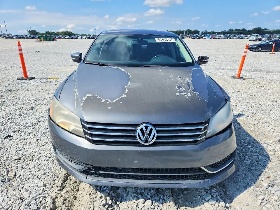 2014 VOLKSWAGEN PASSAT SE  
