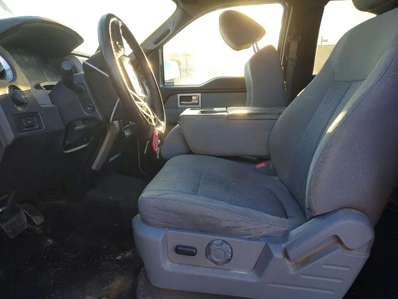 2011 FORD F150 SUPER CAB  