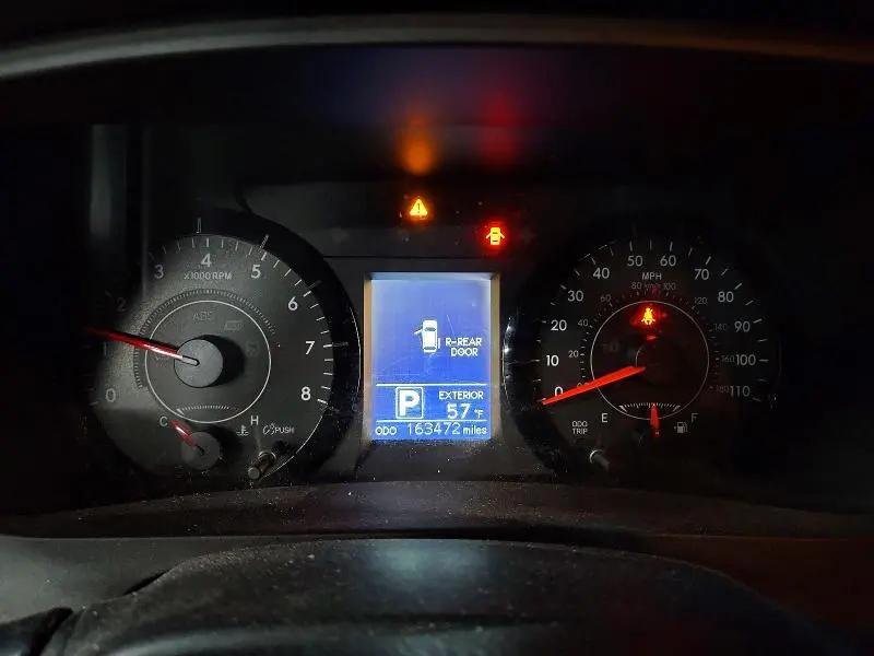 2015 TOYOTA SIENNA LE 8-PASSENGER  