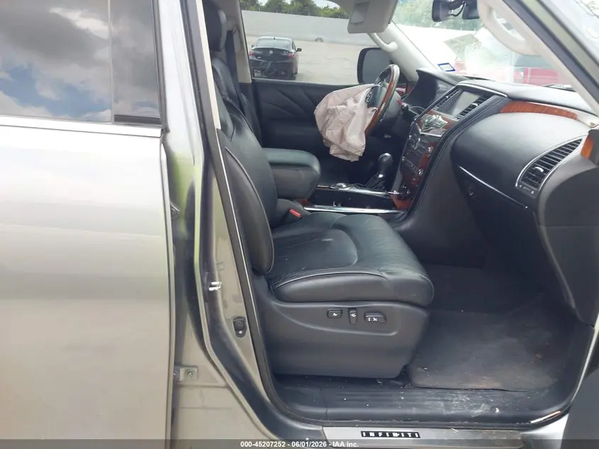 2015 INFINITI QX80  