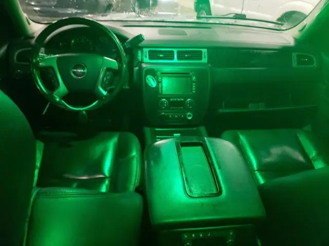 2011 GMC YUKON DENALI