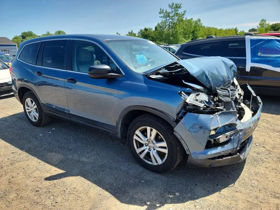 2017 HONDA PILOT LX  
