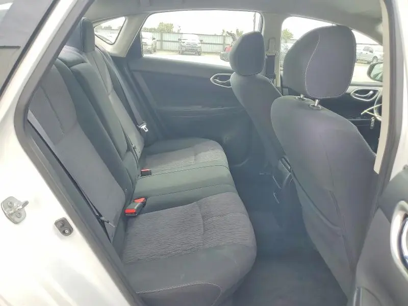 2015 NISSAN SENTRA SV  