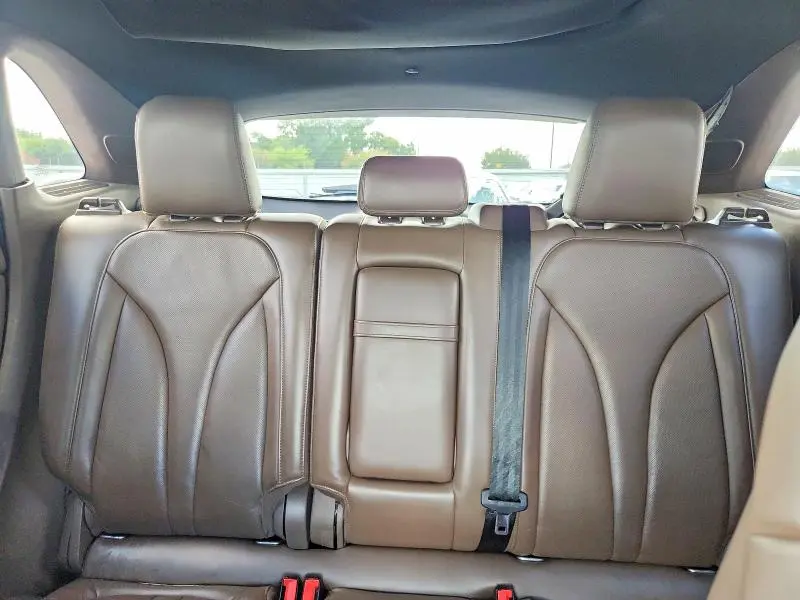 2015 LINCOLN MKC   