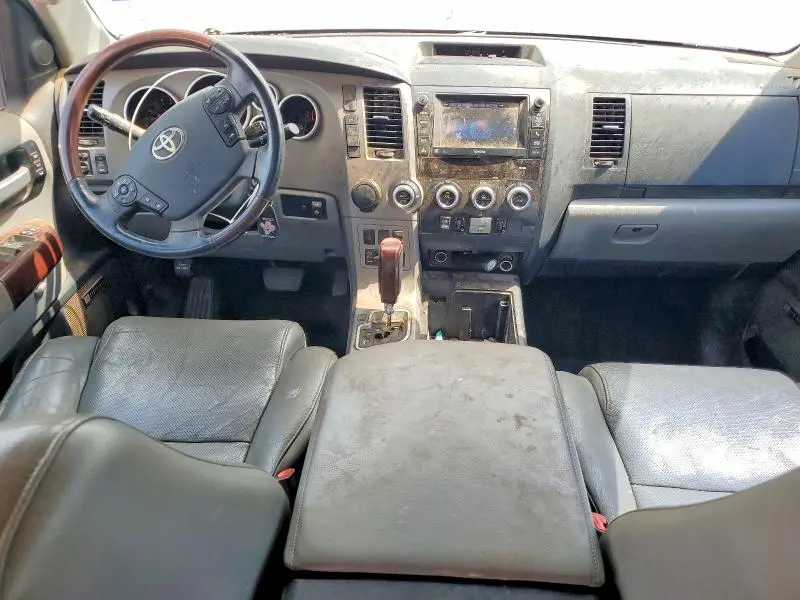 2013 TOYOTA SEQUOIA PLATINUM  