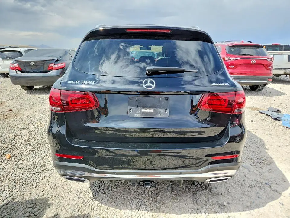 2020 MERCEDES-BENZ GLC 300 4MATIC  