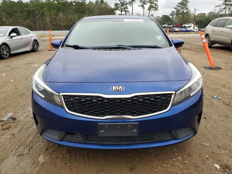 2018 KIA FORTE LX  
