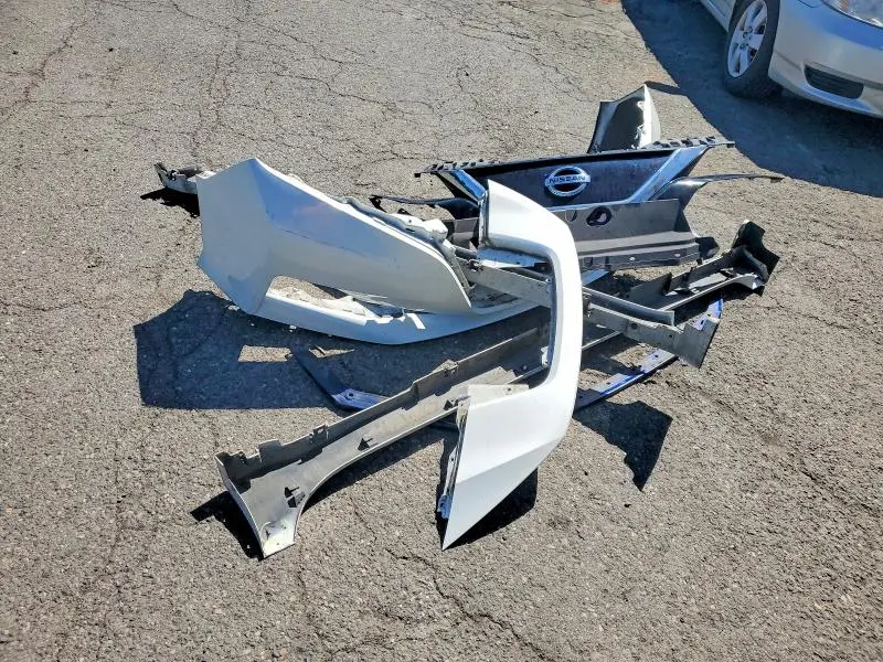 2019 NISSAN LEAF SV PLUS  