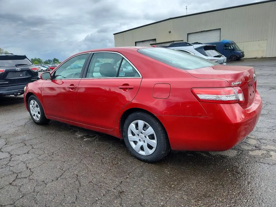 2010 TOYOTA CAMRY LE  