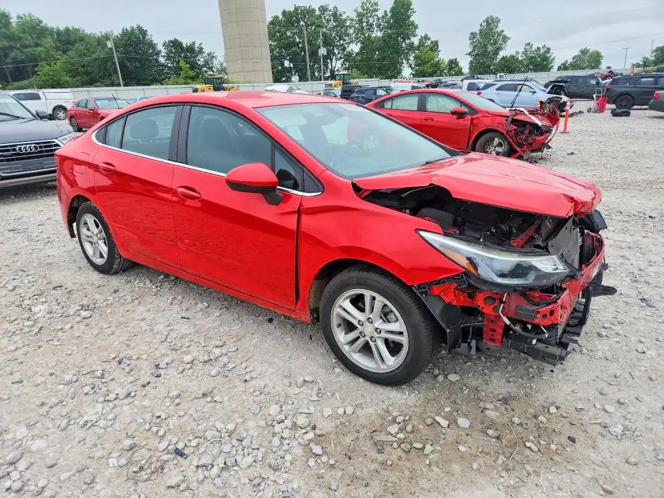 2017 CHEVROLET CRUZE LT  