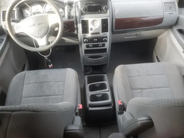 2010 CHRYSLER TOWN & COUNTRY LX  