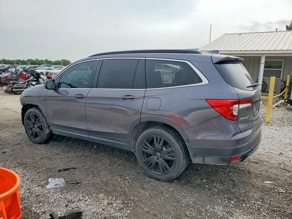 2021 HONDA PILOT SE  