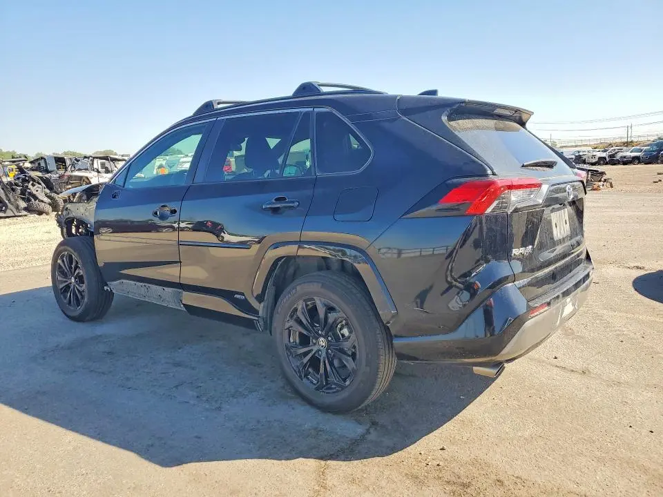 2023 TOYOTA RAV4 SE  
