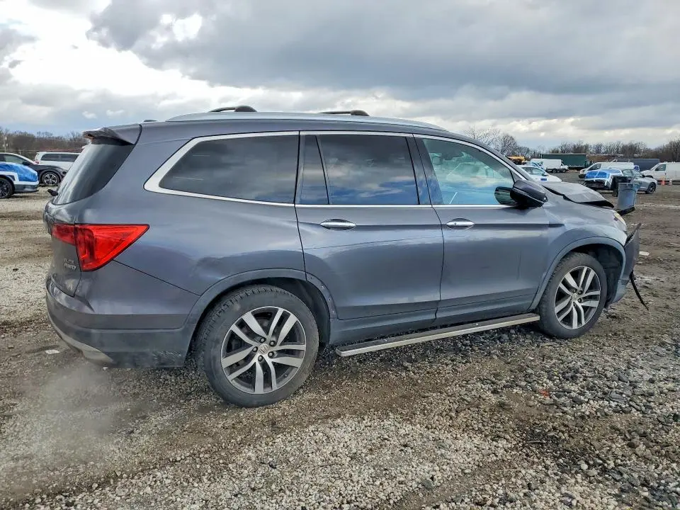 2016 HONDA PILOT ELITE  