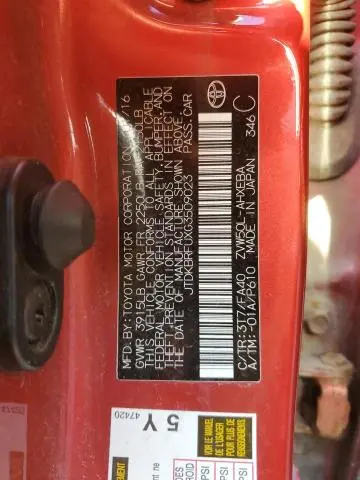 2016 TOYOTA PRIUS   