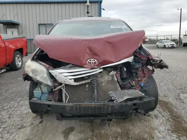 2014 TOYOTA SIENNA XLE  