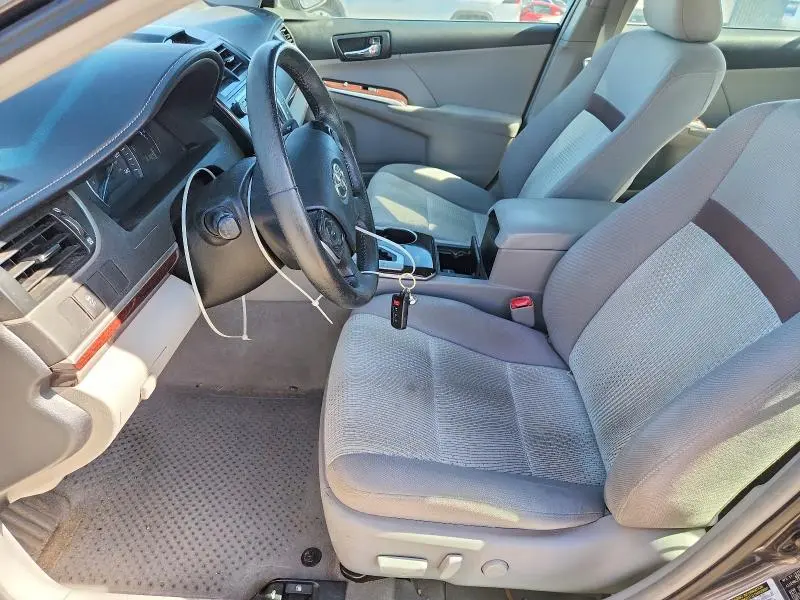 2012 TOYOTA CAMRY XLE  