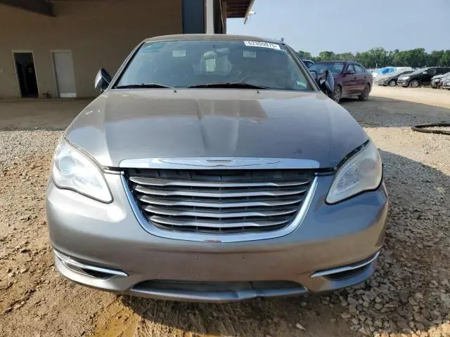 2013 CHRYSLER 200 LX  