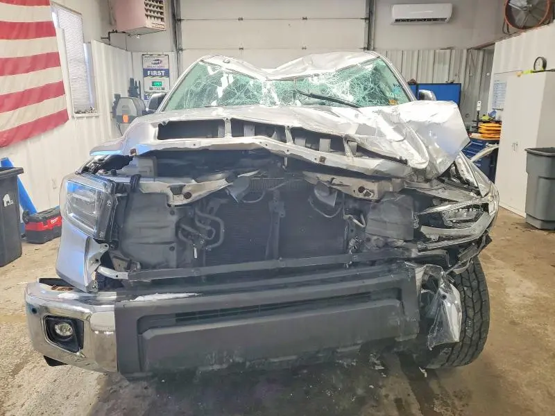 2018 TOYOTA TUNDRA DOUBLE CAB LIMITED  