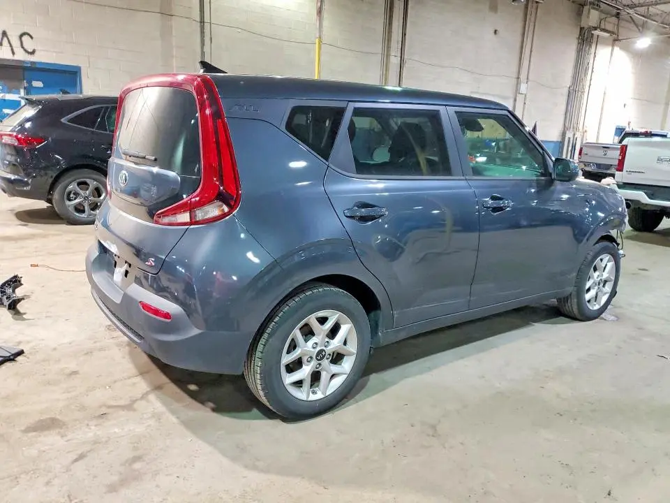 2020 KIA SOUL S  