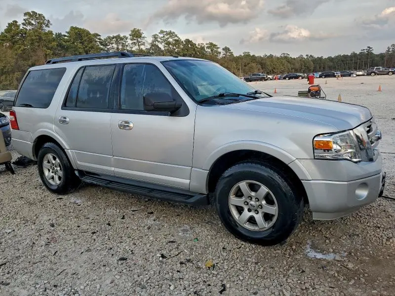 2010 FORD EXPEDITION XLT  