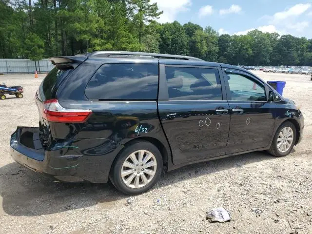 2015 TOYOTA SIENNA XLE  