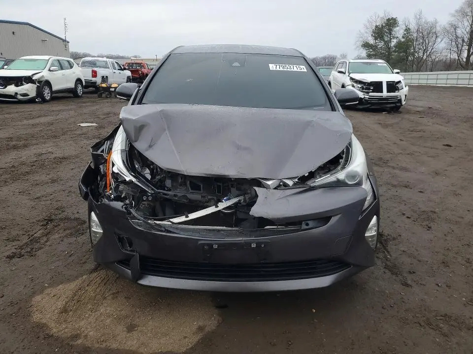 2018 TOYOTA PRIUS FOUR TOURING  