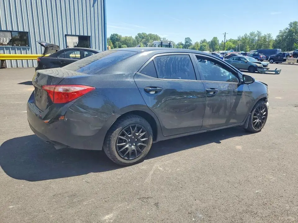 2019 TOYOTA COROLLA LE  