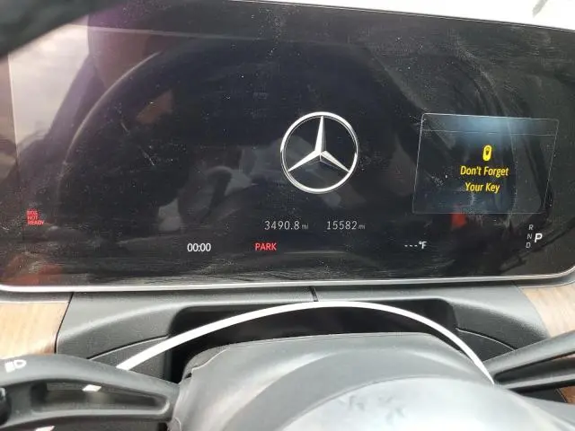 2024 MERCEDES-BENZ C 300  