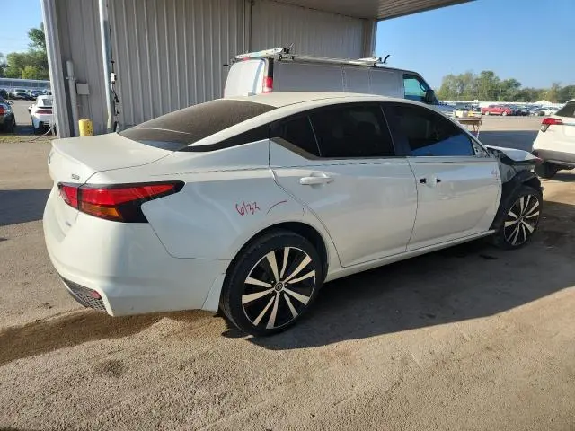 2019 NISSAN ALTIMA SR  