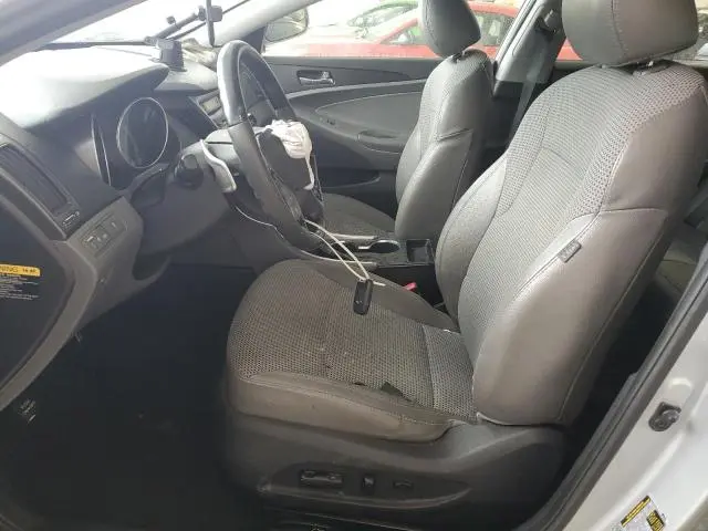 2012 HYUNDAI SONATA SE  